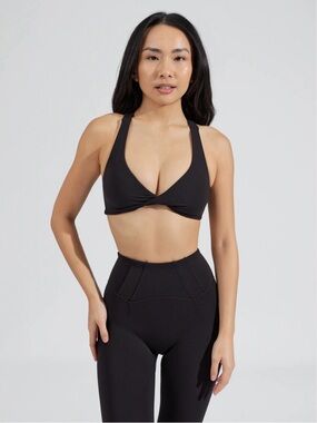 BuffBunny Black Twist-Front Sports Bralette